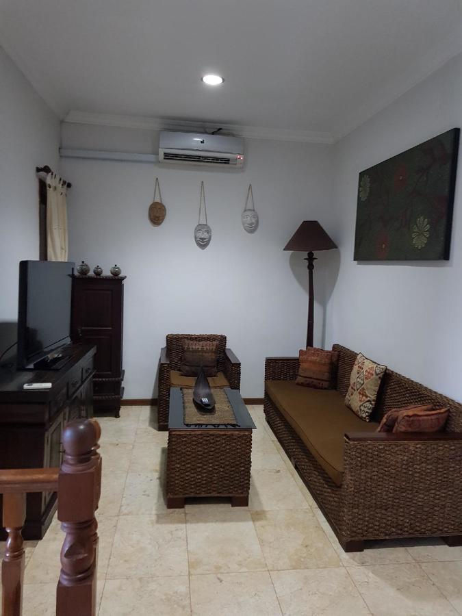 קוטה לומבוק Bali Holiday Villas Kuta מראה חיצוני תמונה